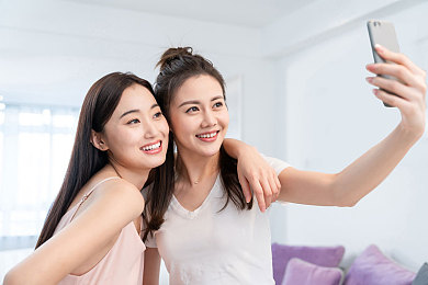 如何进入p站网页,艺术盛宴：揭秘P站游戏原画宝库
