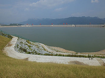 成人黄网站18秘 免费软件,神秘游戏引关注，揭秘成人探险之旅-2