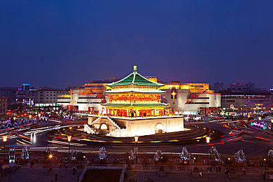 一亲二抱三插,游戏新潮流：《亲密接触》玩法独特引热议-4