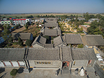《孤岛危机2》重制版独到亮点一览-1
