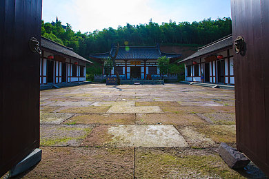 404粉色视频,奇幻冒险新宠，互动游戏引关注-2