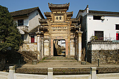 星空传媒冯雪最经典十首歌曲,歌坛才子冯雪，经典十曲传唱千古-2